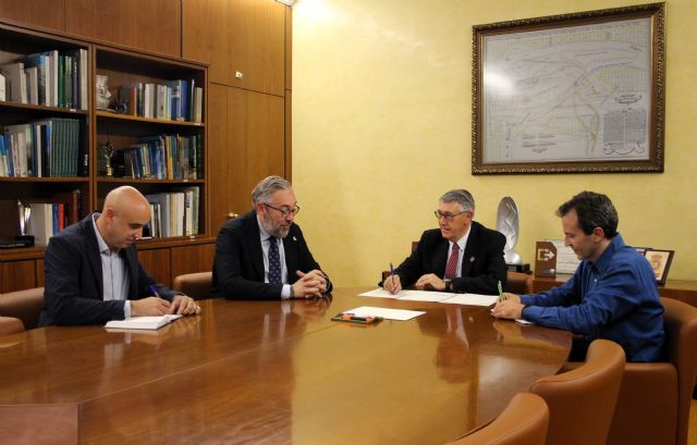 El presidente de la Confederación Hidrográfica del Segura recibe al alcalde de Santomera - 1, Foto 1