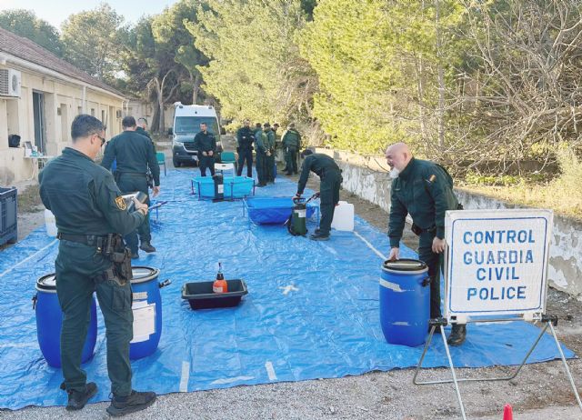 La Guardia Civil actualiza su formación en materia de NRBQ - 5, Foto 5