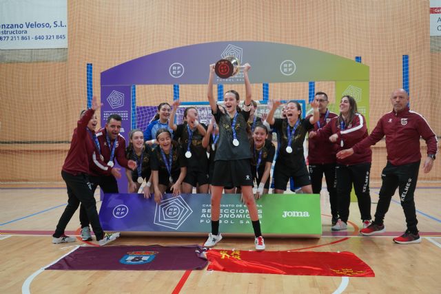 La selecci�n murciana, subcampeona de Espa�a Sub-14 de f�tbol sala, Foto 2