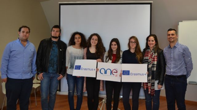Jóvenes del Mar Menor participan en un intercambio  con el objetivo de conocer estilos de vida saludables - 2, Foto 2