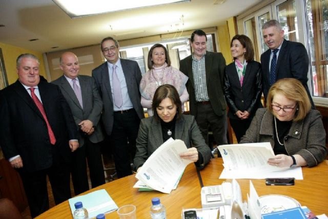 Sanidad destaca el papel del farmacéutico como pilar fundamental del sistema sanitario - 1, Foto 1