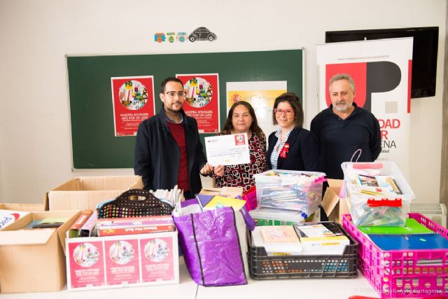 La Botica del Libro dotará a menores de material escolar gracias a la colaboración con la Universidad Popular - 3, Foto 3