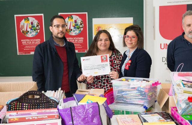 La Botica del Libro dotará a menores de material escolar gracias a la colaboración con la Universidad Popular - 4, Foto 4
