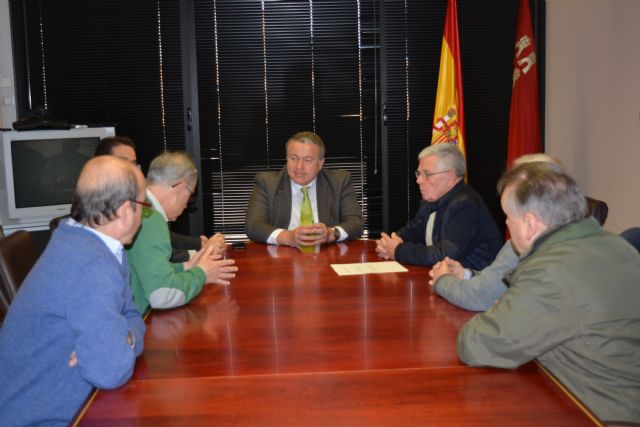 La Consejería de Fomento informa a la Plataforma Pro-Soterramiento de los avances en las obras de la llegada del AVE a la ciudad de Murcia - 1, Foto 1