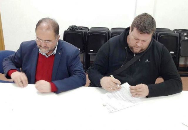 Municipal authorities sign the agreement for the transfer of the social premises of the neighborhood of San Francisco to the neighborhood association, Foto 5