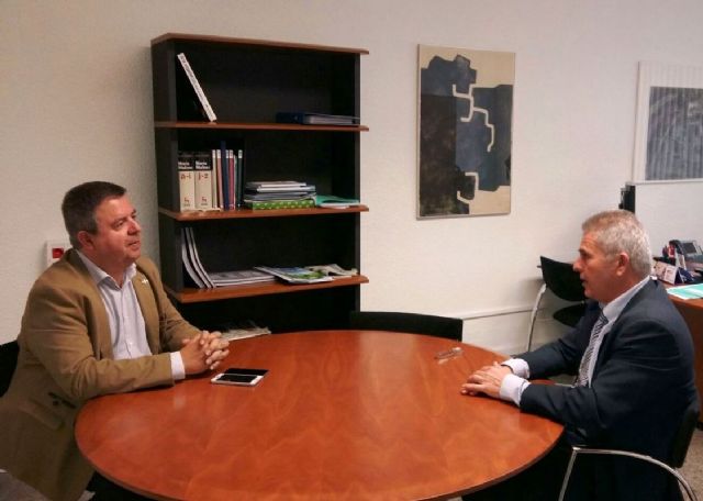 La Consejeria de Sanidad se compromete a descongestionar la atencion en materia de salud mental en el area II - 1, Foto 1