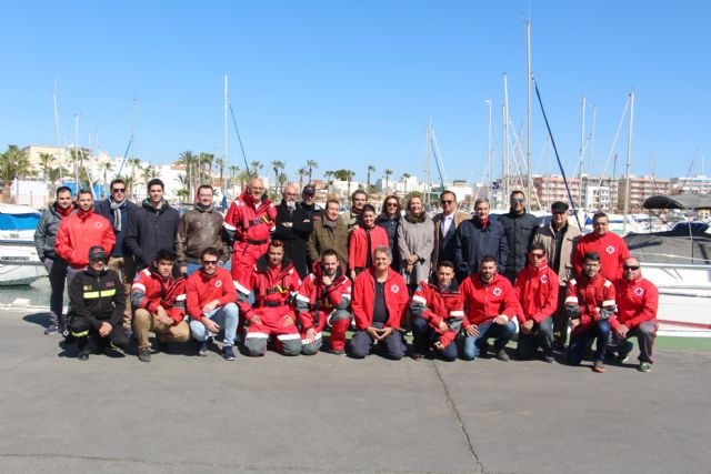 Cruz Roja presenta una nueva embarcación de Salvamento Marítimo en el Mar Menor - 2, Foto 2