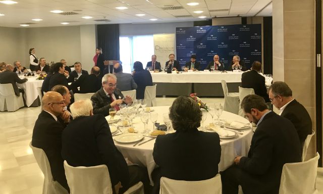 López Miras: La buena marcha de la economía regional hace que la previsión de tasa de paro se rebaje al 16,4 por ciento a final de año - 2, Foto 2