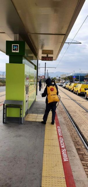 El Ayuntamiento intensifica el dispositivo especial de limpieza y desinfección para frenar la propagación del coronavirus - 3, Foto 3