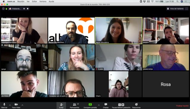 La Fundación Albores ofrece atención especializada por Internet a familias con menores en riesgo social ante el confinamiento por el COVID19 - 1, Foto 1