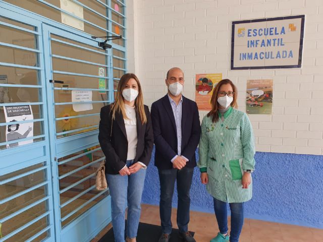 El Alcalde y la Concejala de Educación de Molina de Segura visitan la Escuela Infantil Municipal La Inmaculada, dentro de su plan de visitas a centros docentes - 4, Foto 4