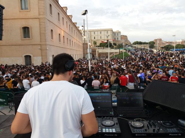 De ser promesa ciclista a DJ - 3, Foto 3