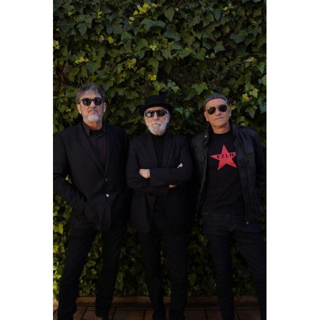 Pancho Varona y la Banda del Pirata cojo en el Teatro Victoria de Blanca - 2, Foto 2