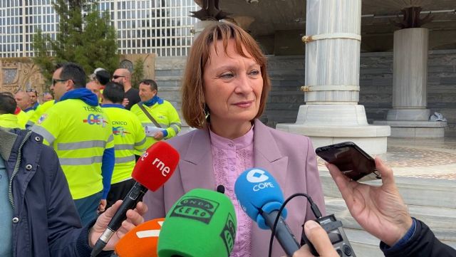 Podemos exige la remunicipalización del transporte sanitario para mejorar la calidad del servicio - 1, Foto 1