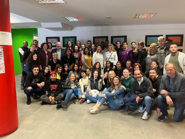 La muestra Expres-Arte recoge 30 obras de alumnos de los programas de Cualificación Profesional del Servicio de Empleo - 2, Foto 2