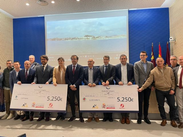 Custoride y Alcer Sureste reciben el cheque solidario de la Carrera 10K Puerto de Cartagena - 3, Foto 3