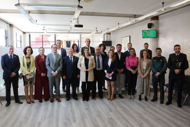 Tontxu Rodríguez visita los terrenos del nuevo edificio de juzgados de Molina de Segura e inaugura el piloto de OJM en Ceutí - 4, Foto 4