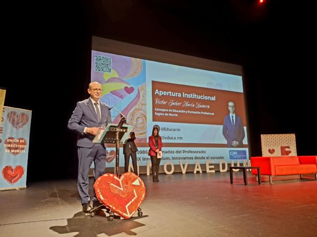 Más de 800 docentes se dan cita en la jornada del profesorado Innovaedum 2025 - 1, Foto 1