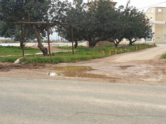 MC exige soluciones urgentes para acabar con el abandono de las paradas de autobús de las zonas rurales - 1, Foto 1