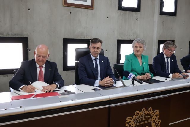 Mariano Visedo ensalza la Semana Santa pinatarense en un emotivo pregón - 2, Foto 2