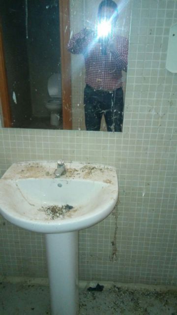 El PSOE denuncia el vergonzoso abandono del Artés Carrasco - 4, Foto 4