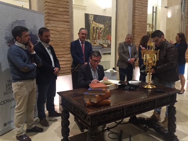 Doce horas con El Quijote en el MASS - 2, Foto 2