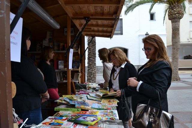 Más de 200 niños pinatarenses homenajean a Cervantes - 1, Foto 1