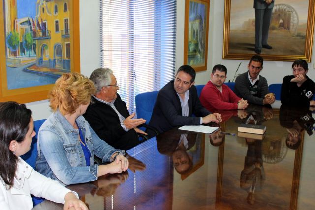 Cinco alumnos de CEOM inician un ciclo formativo de Actividades Auxiliares en Viveros y Jardines, en Alcantarilla - 3, Foto 3