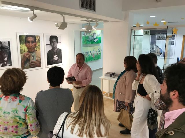 La muestra 'Pasado que no pasa' sensibiliza al espectador la realidad del pueblo peruano asháninka - 1, Foto 1