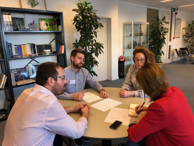 Los jóvenes de la Región podrán realizar prácticas remuneradas en otros países de Europa a través del programa Eurodisea - 1, Foto 1