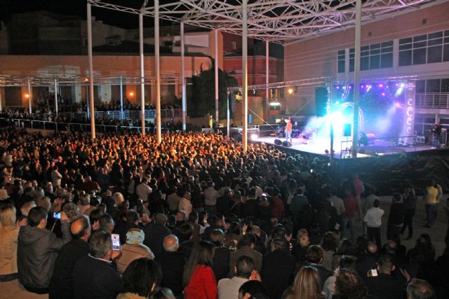 El cantante Paco Candela llena el Centro Cultural de Puerto Lumbreras - 2, Foto 2