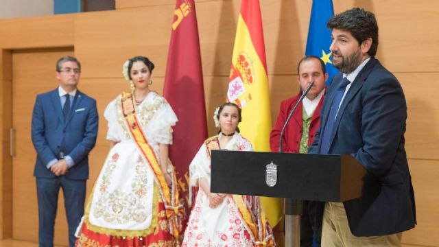 Fernando López Miras recibe a la Reina de la Huerta 2019, y a la Reina de la Huerta Infantil - 2, Foto 2