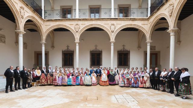 Fernando López Miras recibe a la Reina de la Huerta 2019, y a la Reina de la Huerta Infantil - 3, Foto 3