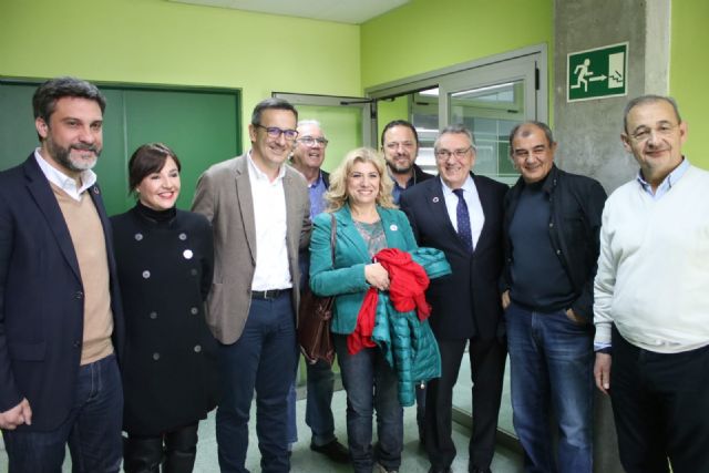 El PSOE propone que las empresas implanten un registro horario para regular la jornada laboral - 1, Foto 1