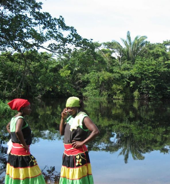 La tierra es el espacio donde se materializa la vida - 1, Foto 1