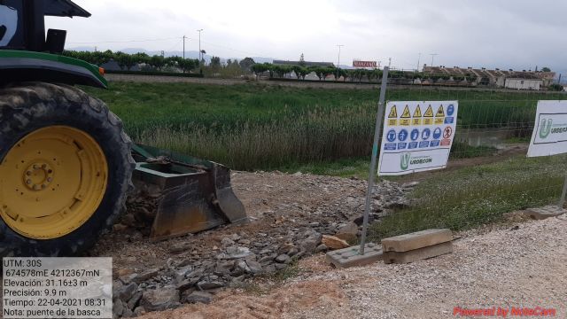 La Confederación Hidrográfica del Segura autoriza al Ayuntamiento de Murcia la retirada del cauce del río Segura del puente y la hormigonera - 2, Foto 2