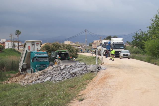 El Ayuntamiento ha trabajado en tiempo récord para retirar el camión y el puente siniestrado en el cauce del río - 3, Foto 3