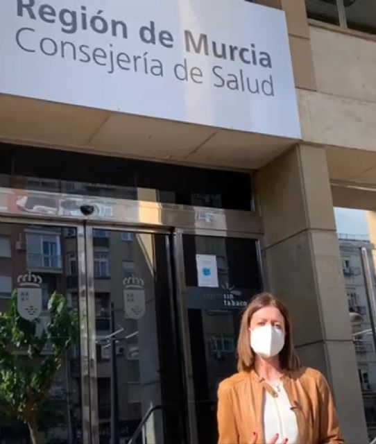 El consejero de Salud no da la cara ante la reivindicación de las vacunaciones en Águilas - 1, Foto 1