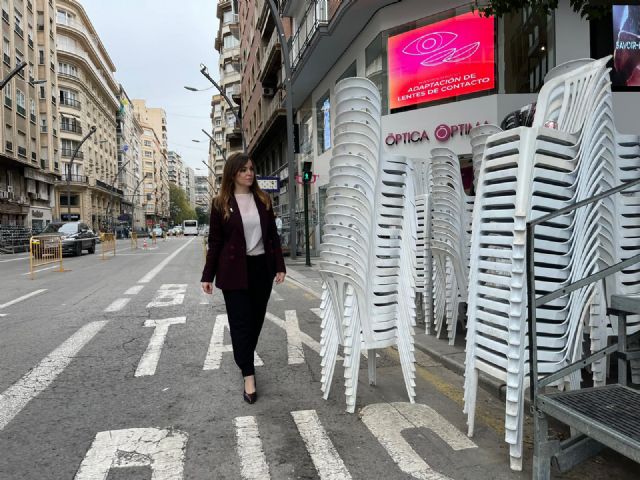 El PP pide a PSOE y Cs que den la cara ante el caos de las sillas del Entierro y estén a la altura de los murcianos - 1, Foto 1