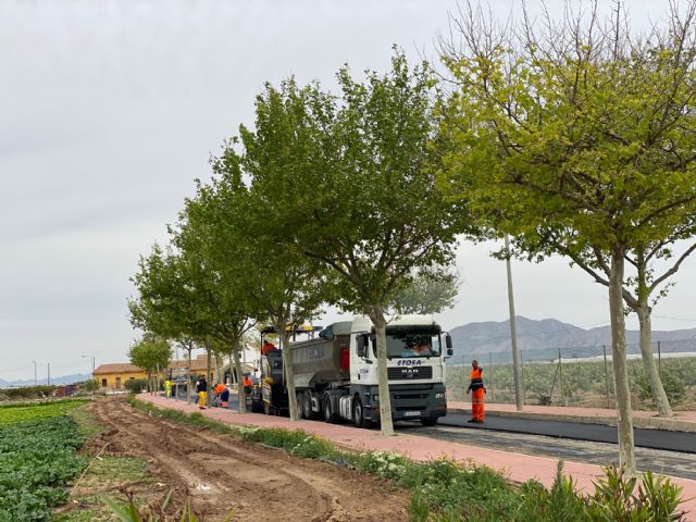 Trabajos de asfaltado en Santa Rosalía - 1, Foto 1