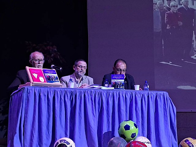 El PP con Faustino Rosauro, Cronista y divulgador nato del deporte torreño - 1, Foto 1