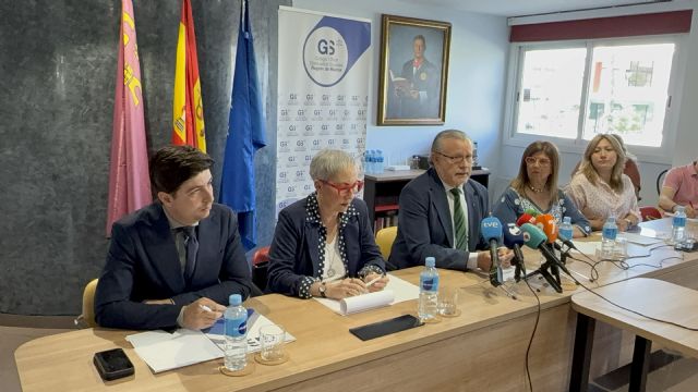 Los graduados sociales agilizarán la regularización de extranjeros a través de 400 despachos especializados - 2, Foto 2