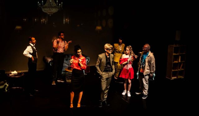 Se ha escrito un crimen - 2, Foto 2