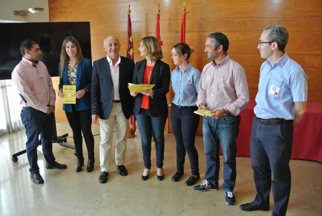 La charlas de concienciación para mantener Murcia limpia se amplían a más colectivos para abarcar a todos los grupos de edad - 1, Foto 1
