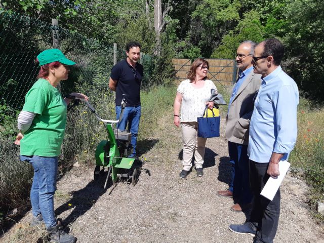 En marcha cuatro programas de empleo, que realizarán actuaciones de mejora en zonas verdes y entornos urbanos de Caravaca - 1, Foto 1