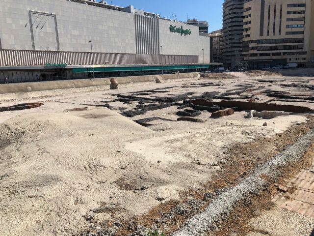 El PSOE advierte de que con vallas, fotos y luces no se recupera el patrimonio histórico - 2, Foto 2