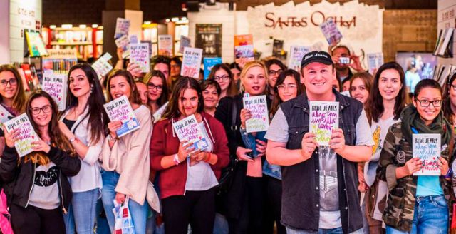Blue Jeans firma mañana ejemplares sus novelas y responde a las preguntas de sus lectores en la Feria del Libro de Caravaca - 1, Foto 1