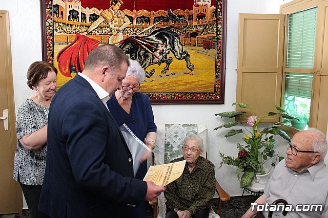 El alcalde felicita al vecino Diego Sánchez Andreo, con motivo de su centenario cumpleaños, Foto 4