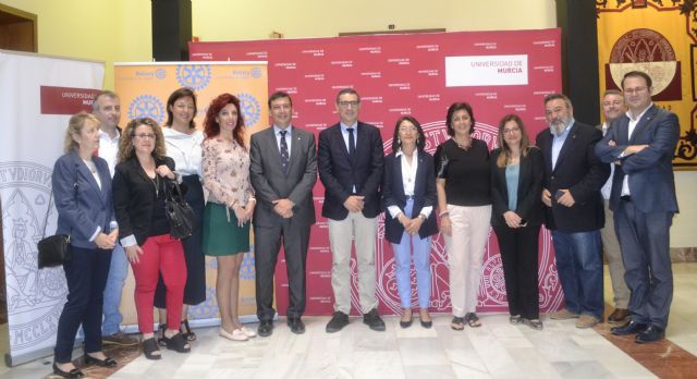 La UMU y Rotary Club Molina de Segura se alían para crear una aplicación para estudiantes con discapacidad - 2, Foto 2