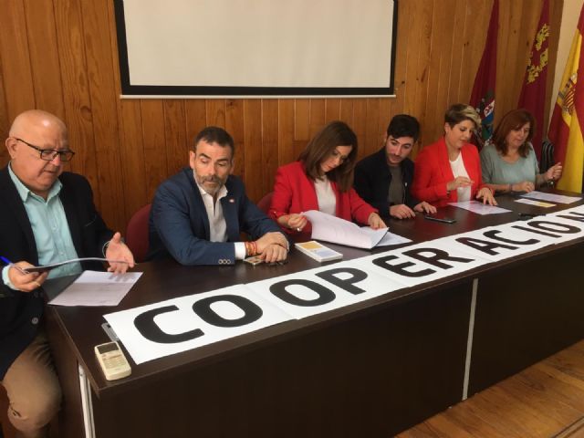 Los candidatos y candidatas a las alcadías de Murcia, Cartagena, Lorca y Molina de Segura firman pactos municipales por la cooperación al desarrollo - 1, Foto 1